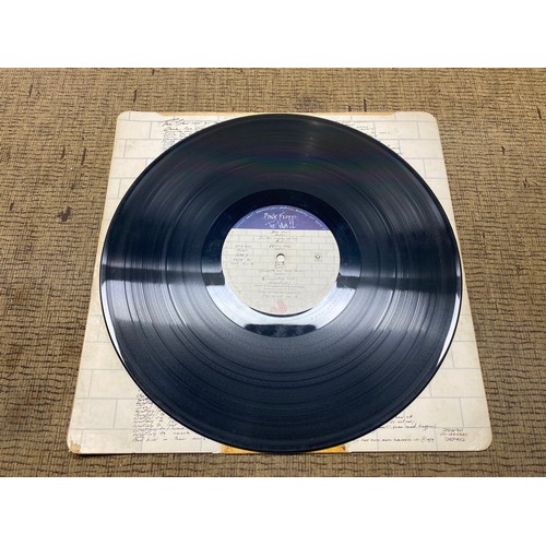 1044 - Vinyl albums/records. Pink Floyd