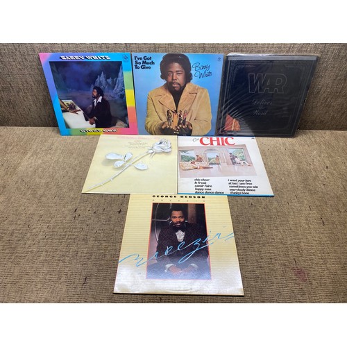 1071 - collection of vinyl LP records including: Barry White, George Benson and Rose Royce.