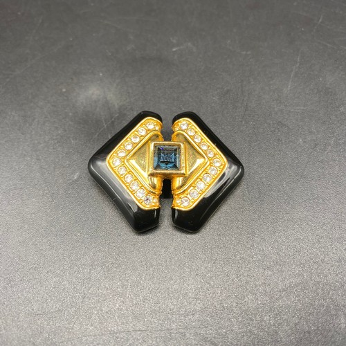 963 - Swarovski vintage brooch.