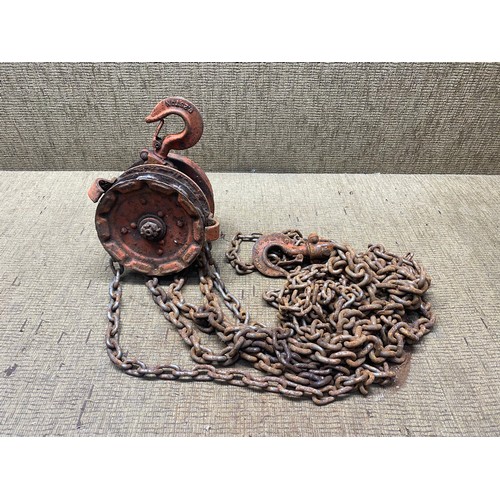 107 - vintage block and tackle engine hoist