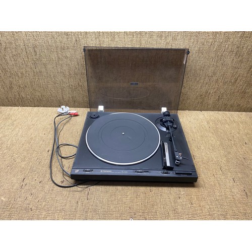 1164 - Pioneer full-automatic stereo turntable PL333.