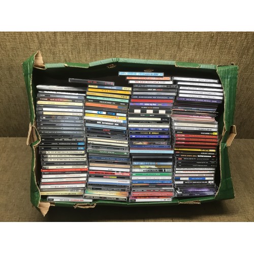 1105 - Large collection of CDs.