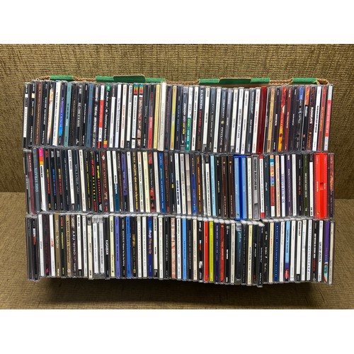 1107 - Large collection of CDs.