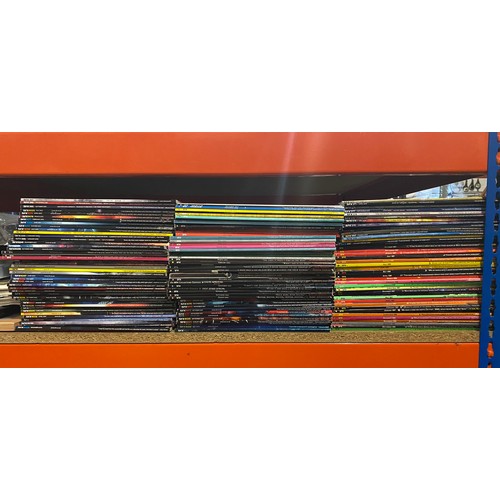 1121 - Large selection of SFX magazines.