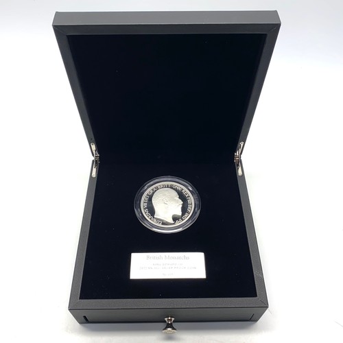 731 - Royal Mint 2022 United Kingdom King Edward the VII 10 Ounce silver proof coin. .999ag, 312.59g 65cm ... 