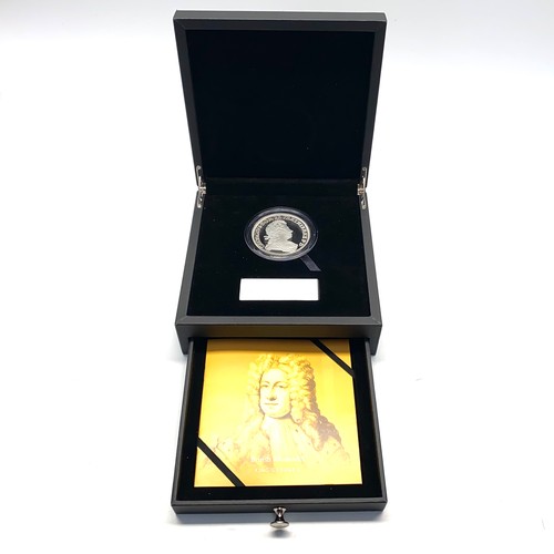 734 - 2022 Royal Mint United Kingdom King George the I sterling silver proof coin. Struck in ten ounces of...