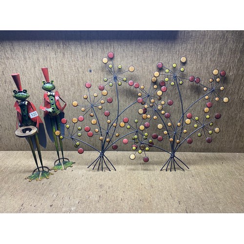 122 - Large metal frog ornaments and two metal tree ornaments