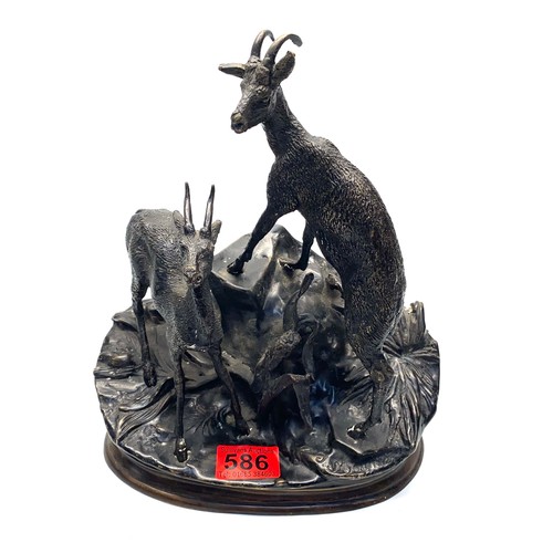 586 - Cust bronze deer (possible French by Jules moigniez).