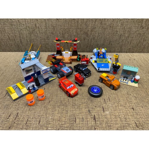 435 - 3 Retired Lego Sets: Pixar Cars Smokey’s Garage 10743, Lego Movie Build & Fix Workshop 70821, Lego J... 