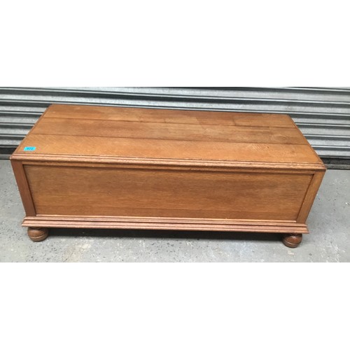 972 - Wooden blanket box 1200cm x 47cm.