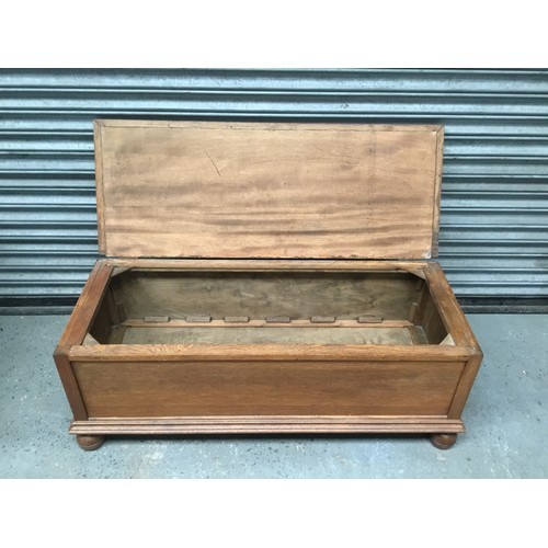 972 - Wooden blanket box 1200cm x 47cm.