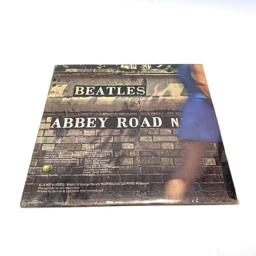 979 - the Beatles vinyl abbey road.