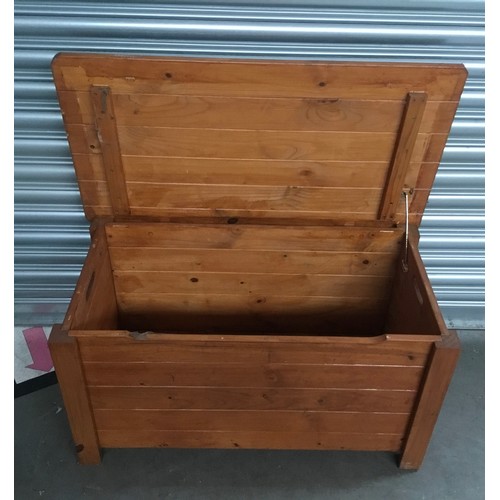 169 - Larger pine storage box - 90l/49w/48h