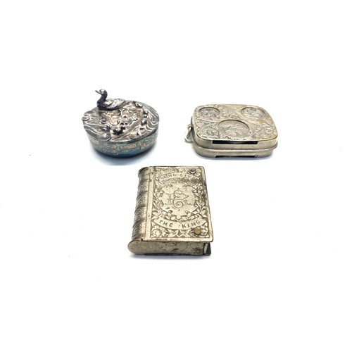 672 - Vesta case, coin holder and a trinket box.