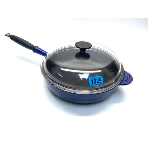 1029 - le creuset blue frying pan.