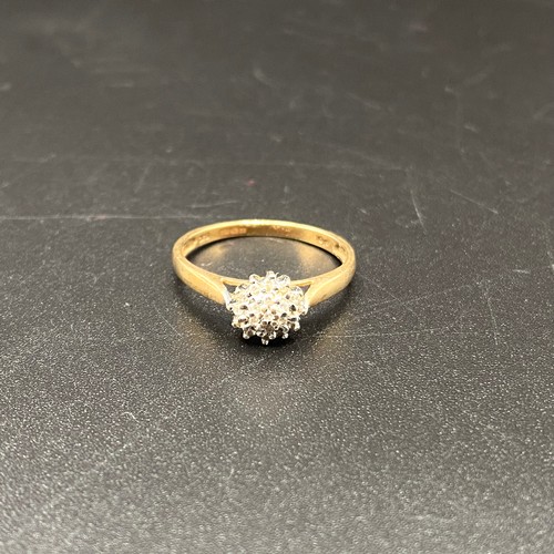 802 - 9ct Gold cluster Ring with diamonds. Size M. 1.5g