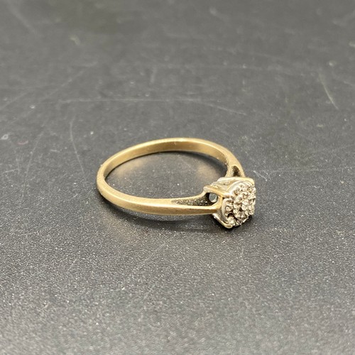 813 - 9ct Gold diamond cluster Ring (stones missing). Size O. 2.0g