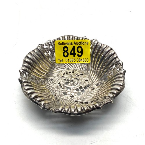 849 - Sterling silver Bon Bon/trinket pedestal dish with laced base, Hallmarks for Birmingham 1891, by Loc... 