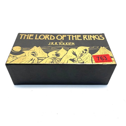 763 - Lord of the rings by j.R.R. Tolkien cassette tapes 13 episodes by Brian sibley.