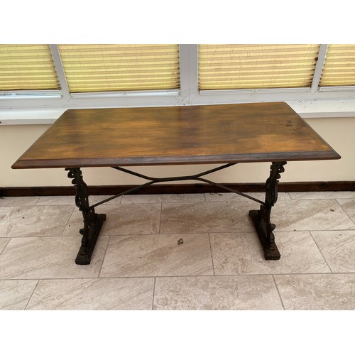 1119 - Pub table with cast iron base 122cm x 61cm