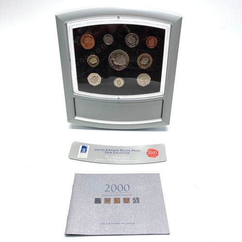 940 - Royal mint 2000 Millennium United Kingdom deluxe proof coin presentation display (boxed)