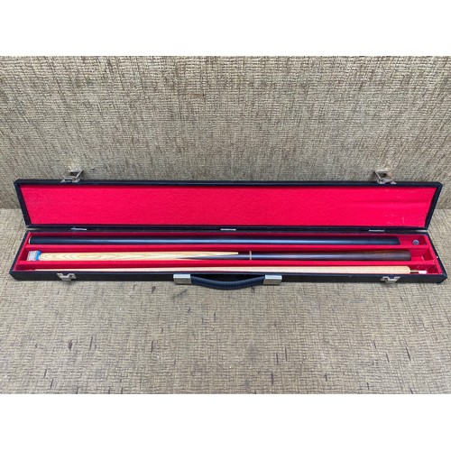 497 - 4 piece snooker cue in case.