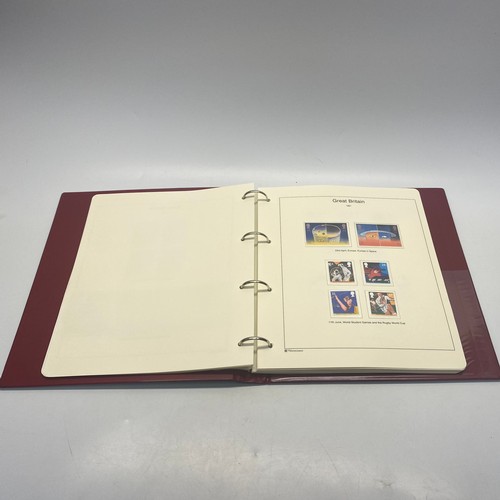 785C - Westminster Great Britain stamp collection folder and stamps 1990-1997.