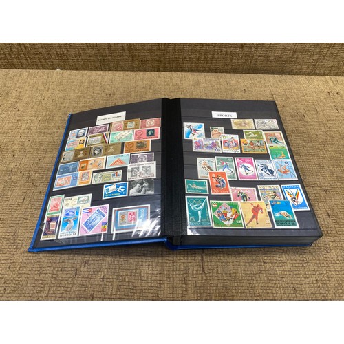 786 - World book of stamps collection in mint condition full, containing 64 pages.