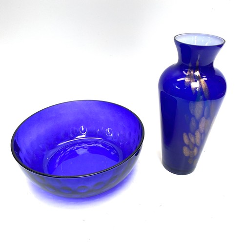 664 - Stunning cobalt blue glass bowl and a art deco vase.