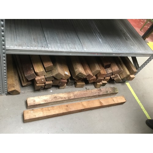 129 - selection of timber posts 4ft and 5ft lengths.