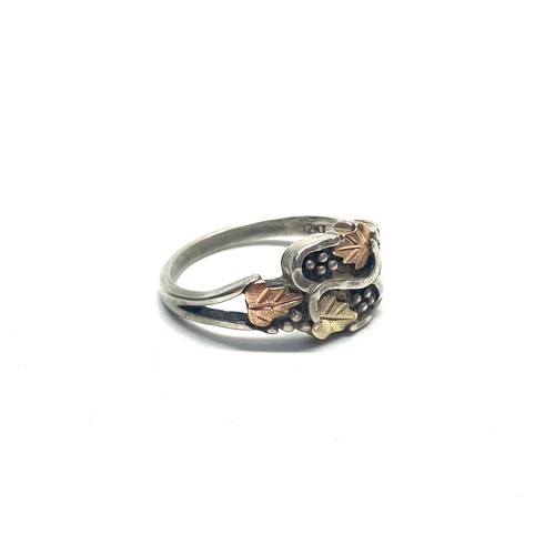 836 - 12k gold leaves and grapes on Sterling silver ring Size P.