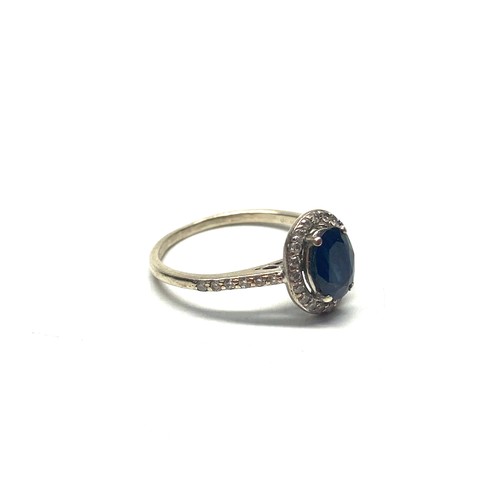 846 - 9ct white gold ring with diamond shoulders and Thai blue sapphire