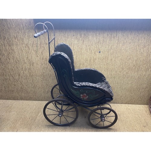 1099 - Vintage child’s doll carriage.