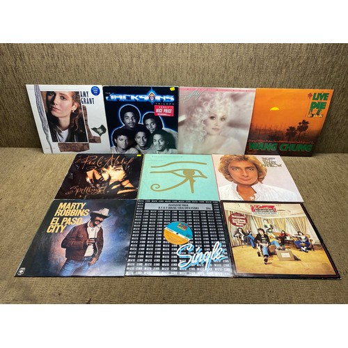 1105 - 10 lps / albums/ records including Amy grant and the Jackson’s.