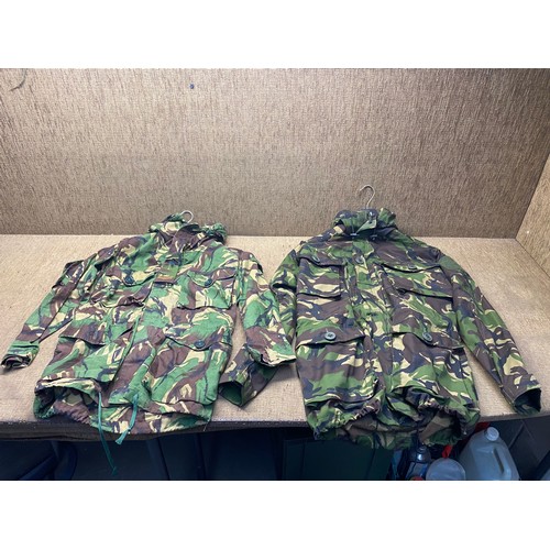 153 - 2 smock combat jackets sizes 160/88 and 170/96.