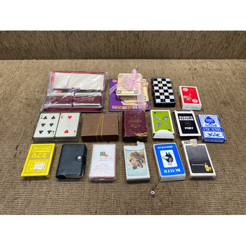 434 - Large selection of playing cards.