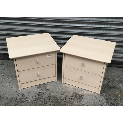 174 - A pair of modern bedside units