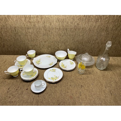 221 - Large selection of royal Albert ceramic tea set and a decanter.