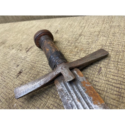 874 - Good example of a Sudanese Kaskara Sword circa 1870, Hilt of typical form with remains of leather wr... 