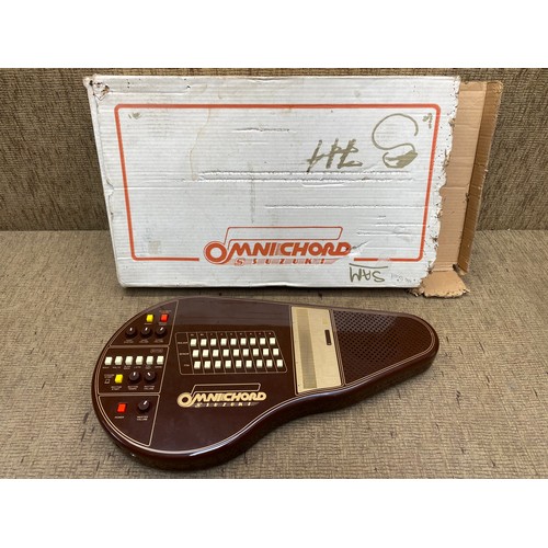 1186 - Rare Suzuki OMNICHORD OM-27 - Brown - Manual - 80 Synthesiser