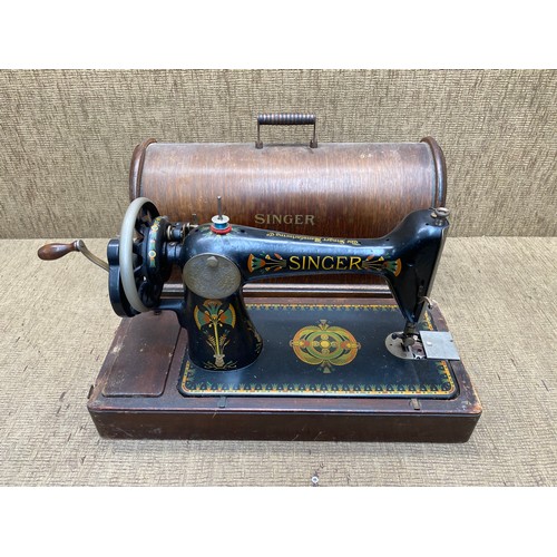 1187 - Singer manufacture Co. LTD manual sewing machine F8822067