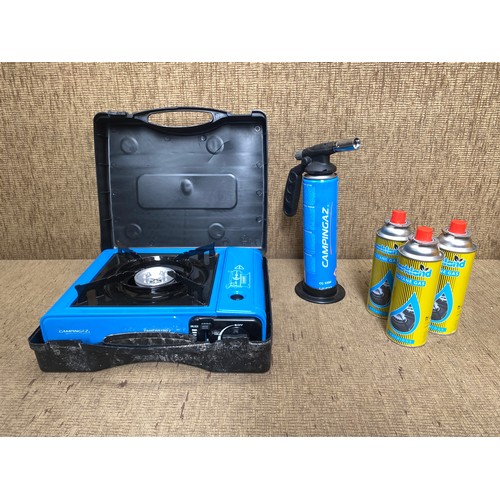 138D - Selection of camping equipment including: Camping stove.