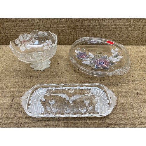 745A - Coloured crystal cake stand, cut crystal bowl and glass canape tray.