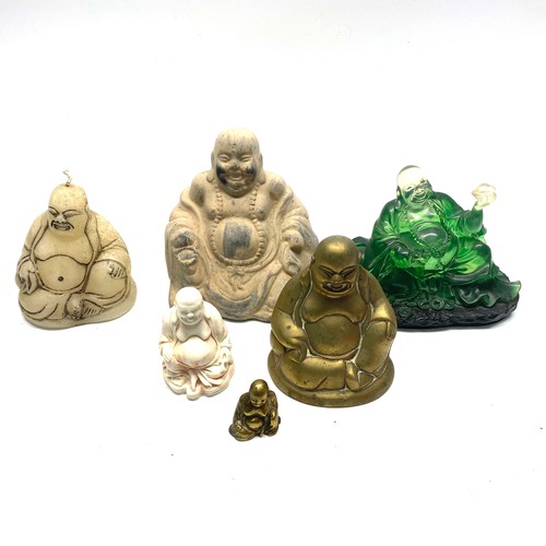 1007 - Collection of buddhas including: Brass laughing buddha and a glass buddha.