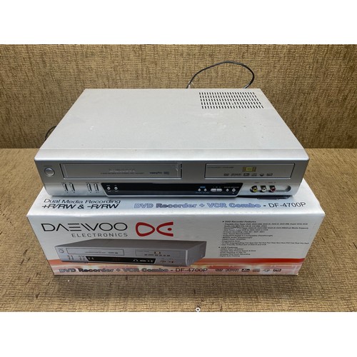 53 - daewoo electronics DVD Recorder + VCR combo DF-4700p.