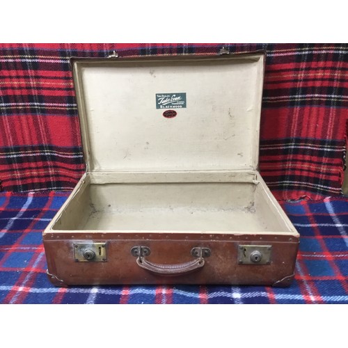 174 - Leather suitcase Tudor Evans tool dealer of Blackwood