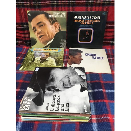 177 - Selection of vinyl records/LP’s including Johnny Cash and Chuck Berry