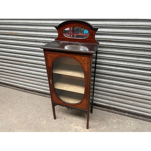 1070 - Rose wood inlaid music display cabinet.