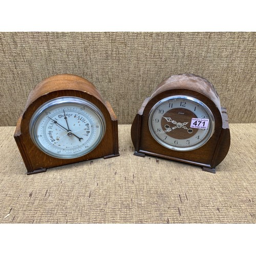 471 - 2 mantle clocks.