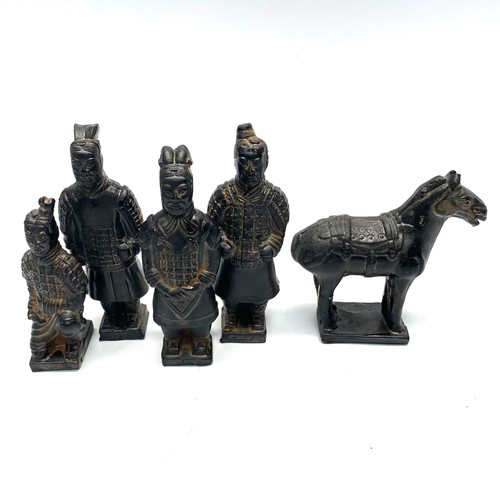 739 - Collection of terracotta Qin Shi Huang warriors and horse.